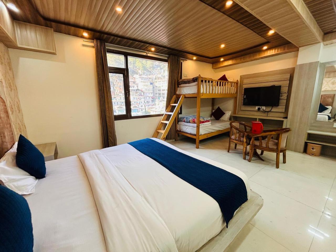 Yog Maya Regency B&B Шимла Экстерьер фото